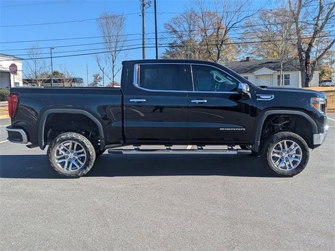 Used 2021 GMC Sierra 1500 SLT image 3