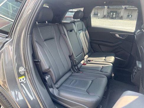 Used 2022 Audi Q7 3.0T Premium Plus AWD/4WD image 26
