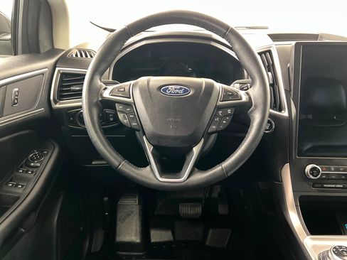 Used 2024 Ford Edge SEL w/ Convenience Package AWD/4WD image 13