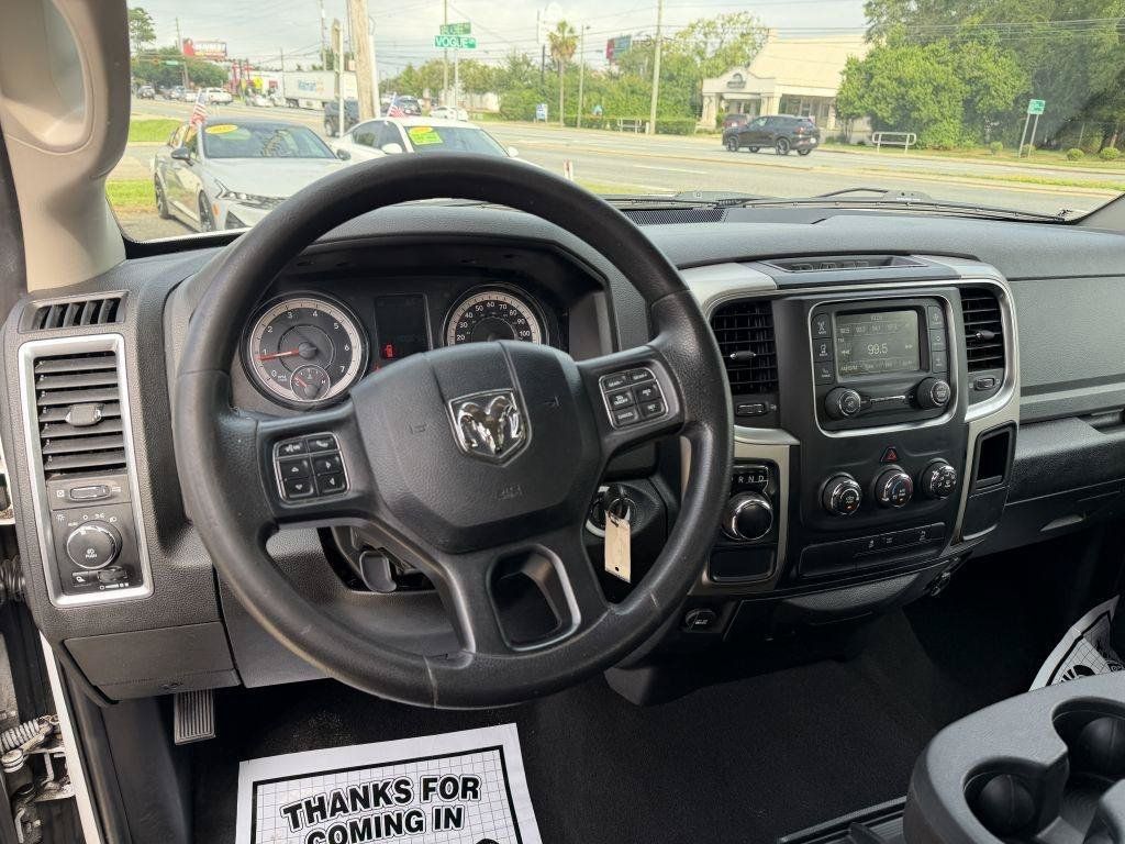 Used 2020 RAM 1500 Warlock RWD image 15