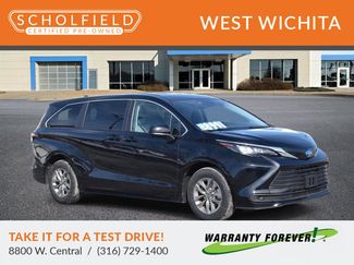 Used 2024 Toyota Sienna LE video 1