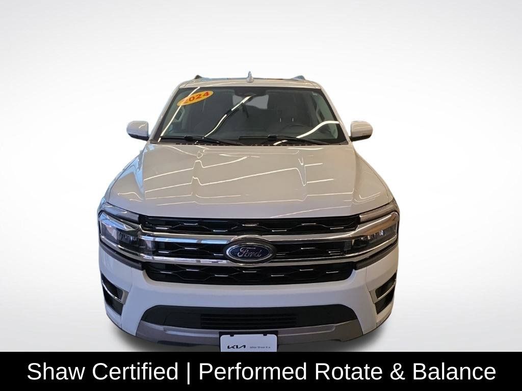 Used 2024 Ford Expedition Limited RWD image 5