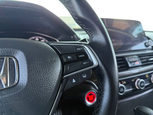 Used 2022 Honda Accord Sport Special Edition image 15