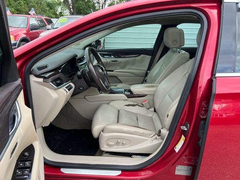 Used 2014 Cadillac XTS Premium image 9