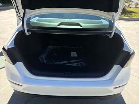 New 2025 Honda Accord LX image 25