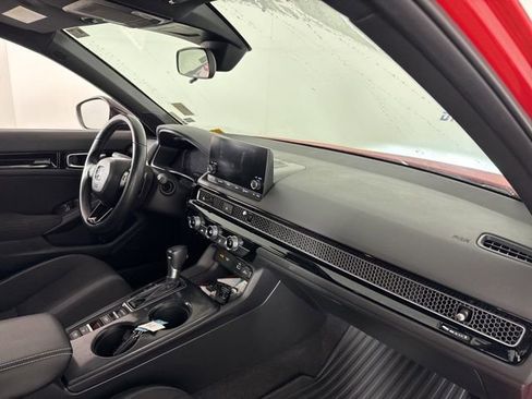 Used 2023 Honda Civic Sport image 17
