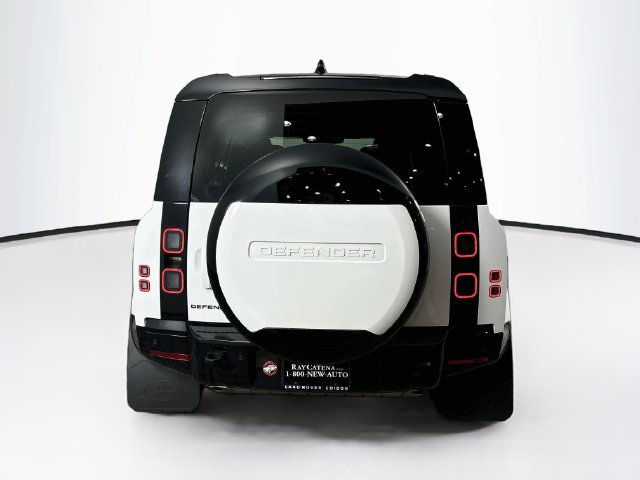 New 2026 Land Rover Defender 110 X-Dynamic SE AWD/4WD image 6