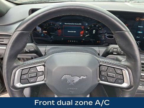 Used 2025 Ford Mustang Premium RWD image 4