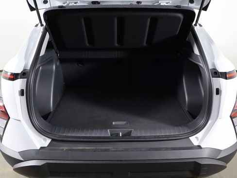 Used 2026 Hyundai Kona SEL Sport FWD image 17
