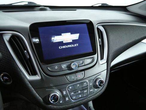 Used 2023 Chevrolet Malibu LT image 17