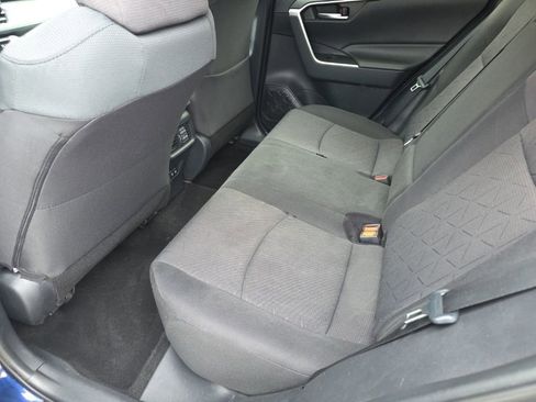 Certified 2019 Toyota RAV4 XLE w/ Convenience Package image 14