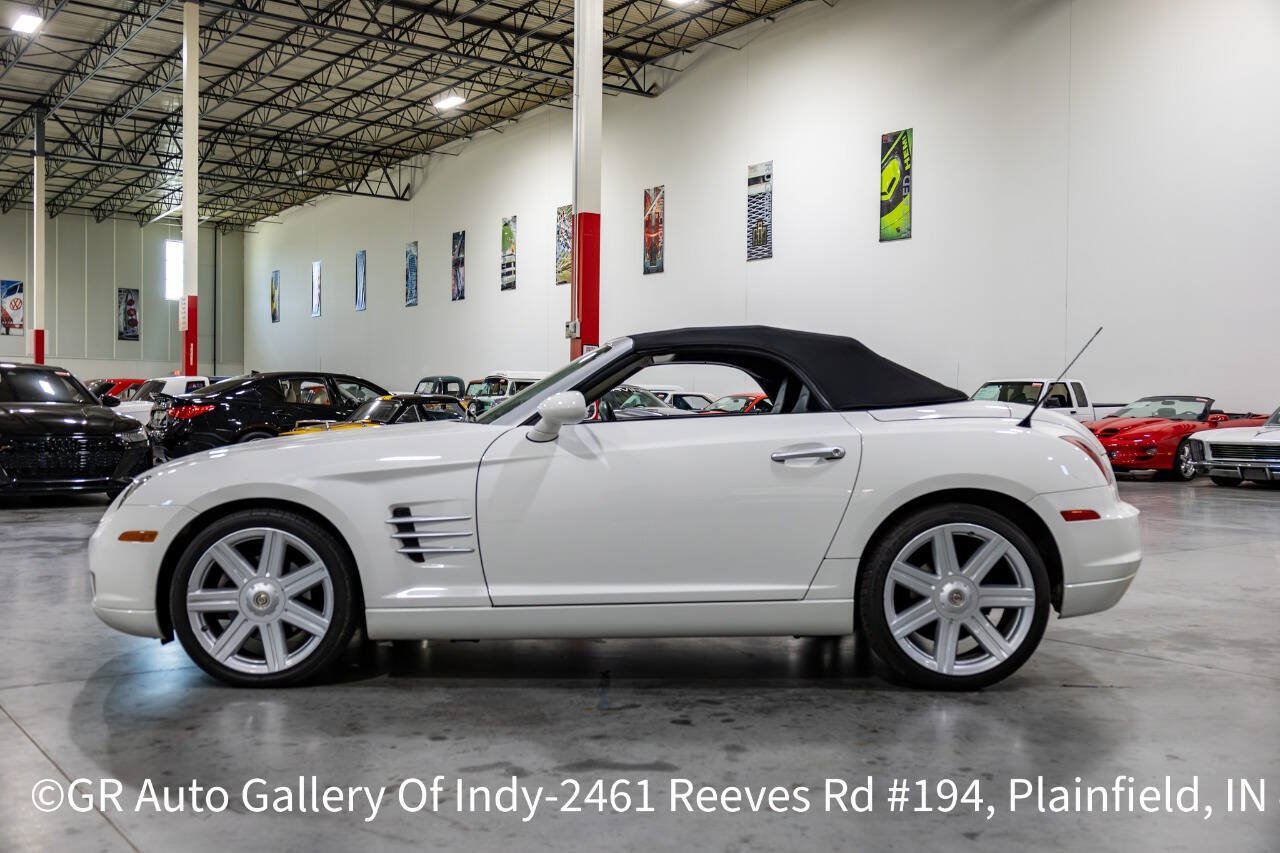 Used 2005 Chrysler Crossfire Limited RWD image 20