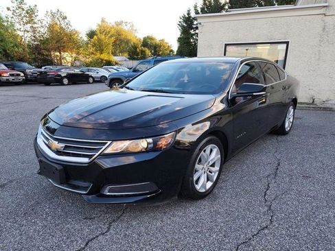 Used 2017 Chevrolet Impala LT image 3