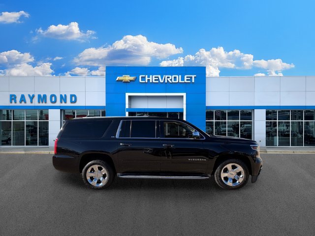 Used 2015 Chevrolet Suburban LTZ AWD/4WD image 2