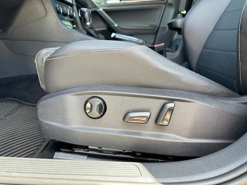 Used 2015 Volkswagen Golf TDI SEL FWD image 33