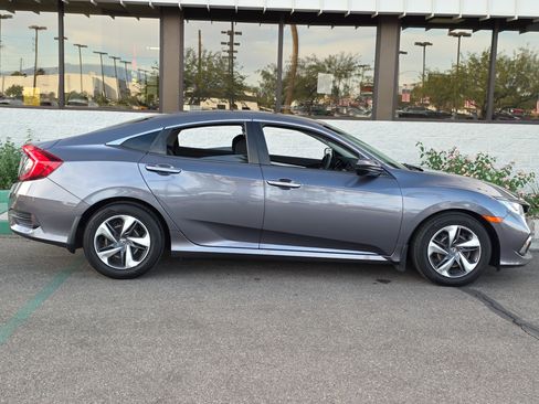 Used 2020 Honda Civic LX image 9
