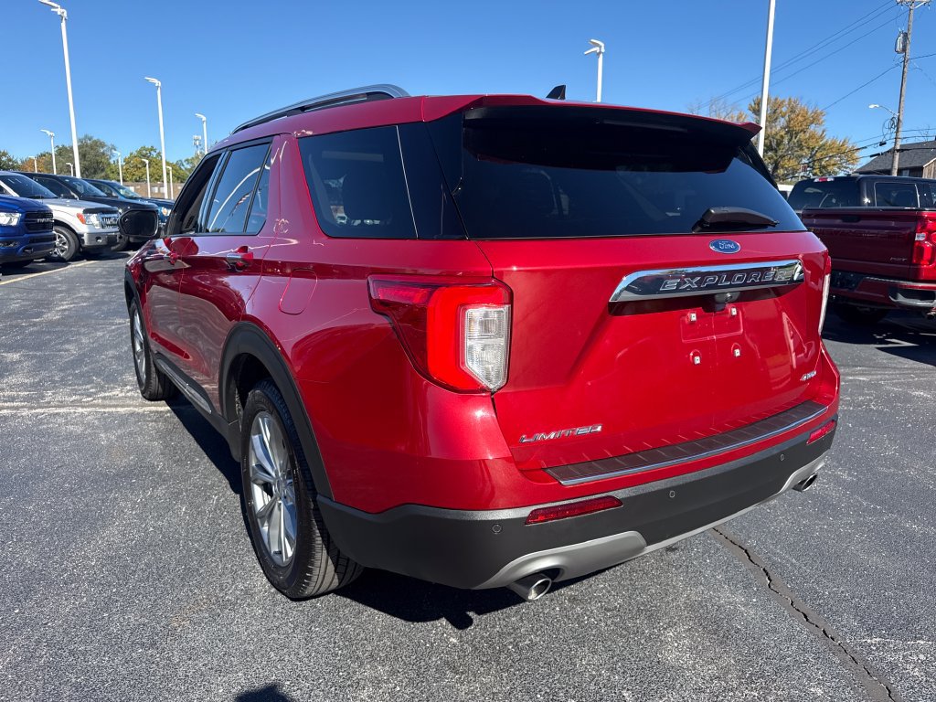Used 2021 Ford Explorer Limited w/ Equipment Group 301A AWD/4WD image 9