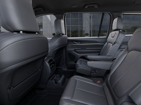 New 2025 Jeep Grand Cherokee L Limited image 51