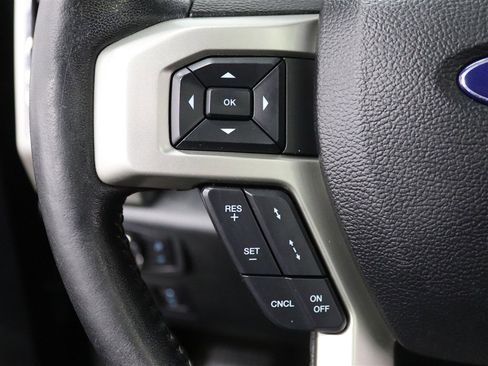 Used 2020 Ford F150 Lariat w/ Equipment Group 502A Luxury image 35