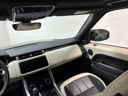 Used 2022 Land Rover Range Rover Sport HST AWD/4WD image 38