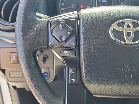 Used 2022 Toyota Tacoma SR image 24