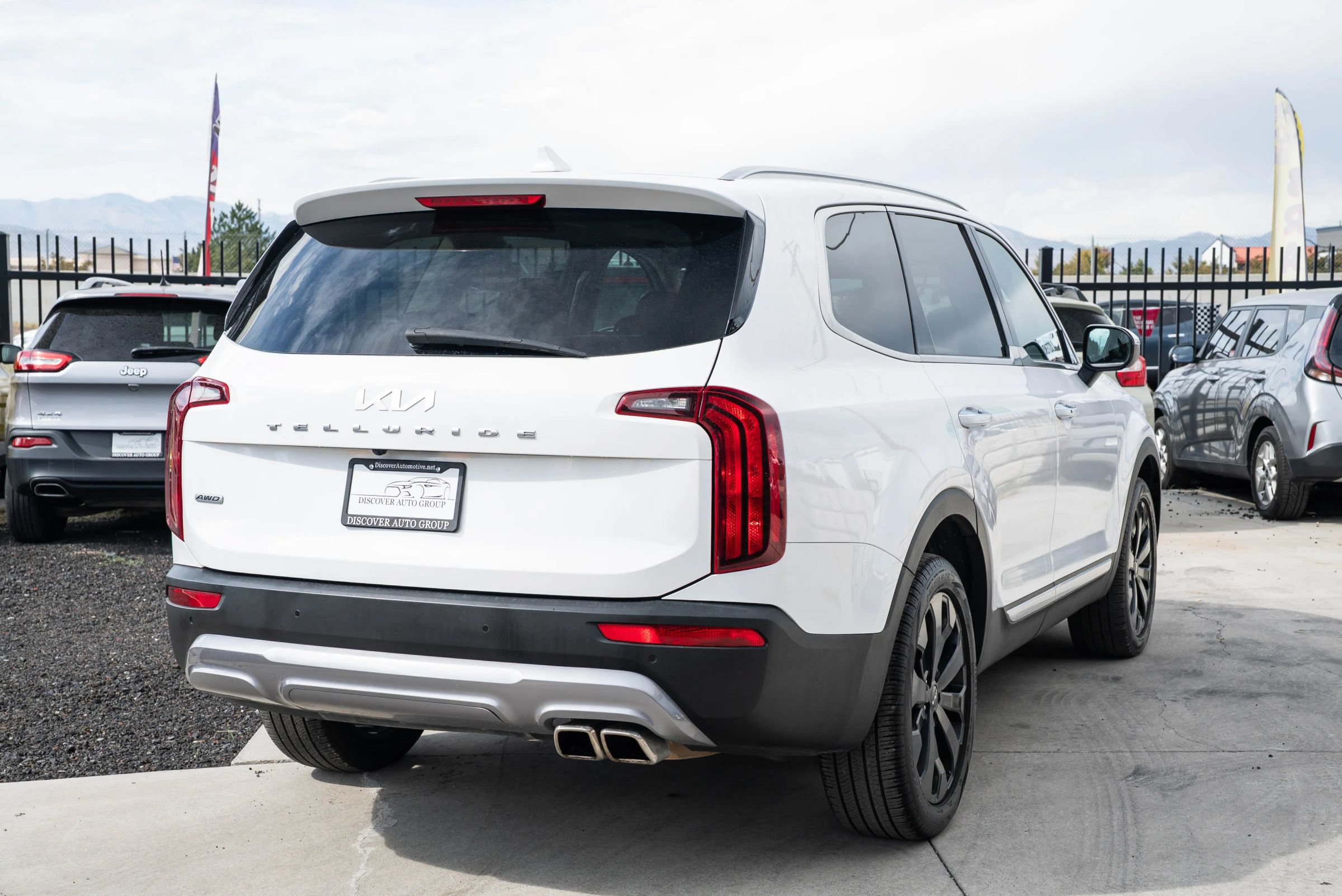 Used 2022 Kia Telluride S AWD/4WD image 10