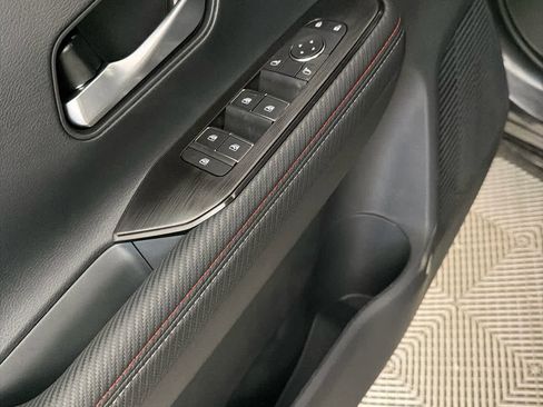 New 2026 Nissan Kicks SR image 24