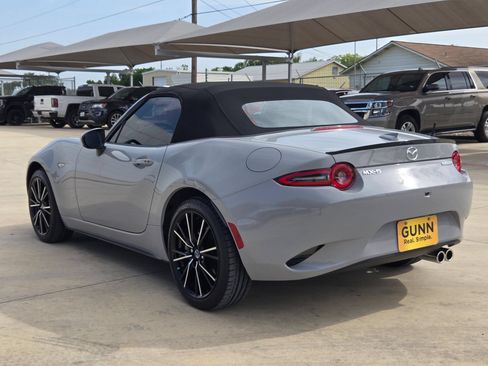 Used 2025 MAZDA MX-5 Miata Grand Touring w/ Weather Package RWD image 5