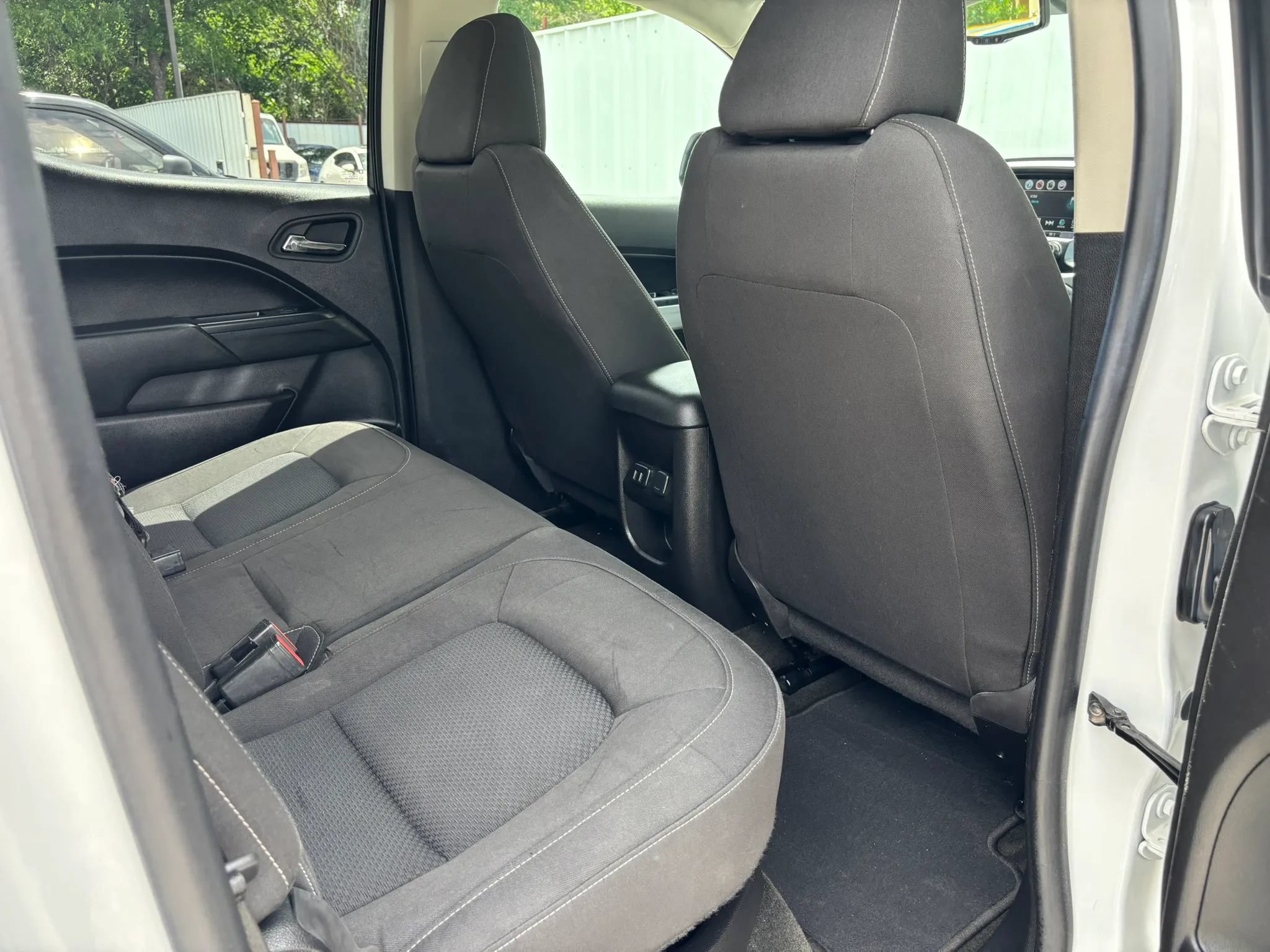Used 2016 Chevrolet Colorado LT w/ LT Convenience Package RWD image 56