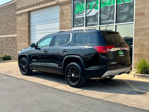 Used 2019 GMC Acadia SLT AWD/4WD image 3