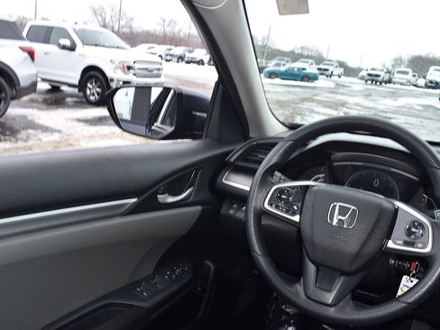 Used 2020 Honda Civic LX image 15