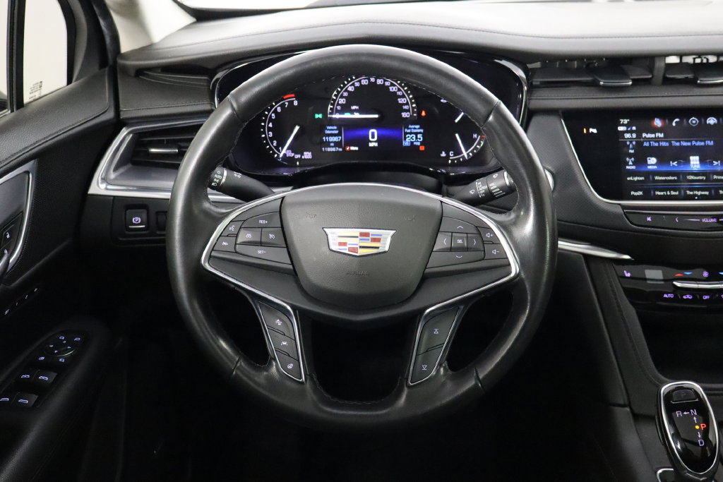 Used 2018 Cadillac XT5 Luxury w/ Driver Awareness Package AWD/4WD image 7