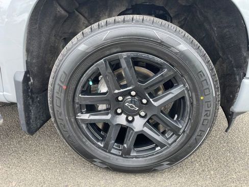 Used 2024 Chevrolet Silverado 1500 RST w/ Convenience Package II image 34