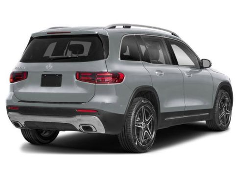 New 2026 Mercedes-Benz GLB 250 4MATIC image 14