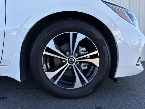 Used 2023 Nissan Sentra SV image 29