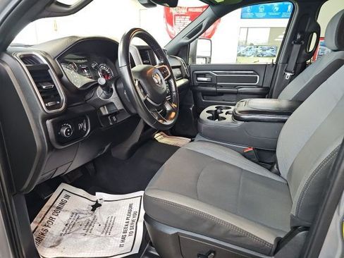 Used 2024 RAM 2500 Big Horn w/ Bed Utility Group image 12