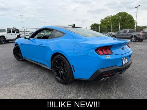Used 2025 Ford Mustang GT Premium RWD image 6