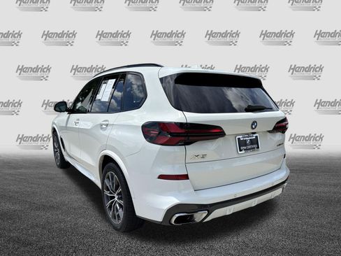 Used 2024 BMW X5 sDrive40i w/ M Sport Package RWD image 8