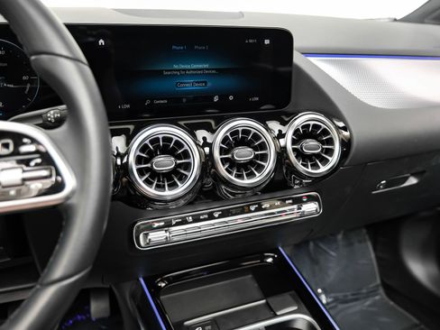 Used 2023 Mercedes-Benz GLA 250 image 28