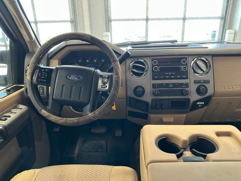 Used 2013 Ford F250 XLT image 16