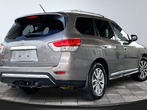 Used 2014 Nissan Pathfinder SL w/ SL Premium Package image 6
