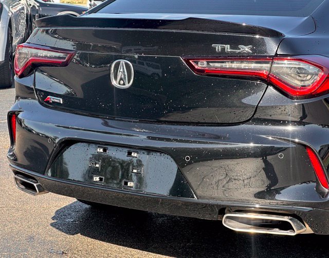 Used 2022 Acura TLX w/ A-SPEC Package FWD image 11