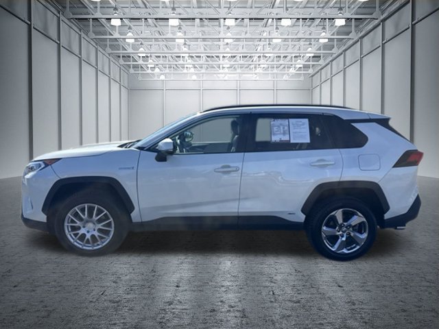Used 2021 Toyota RAV4 XLE Premium AWD/4WD image 2