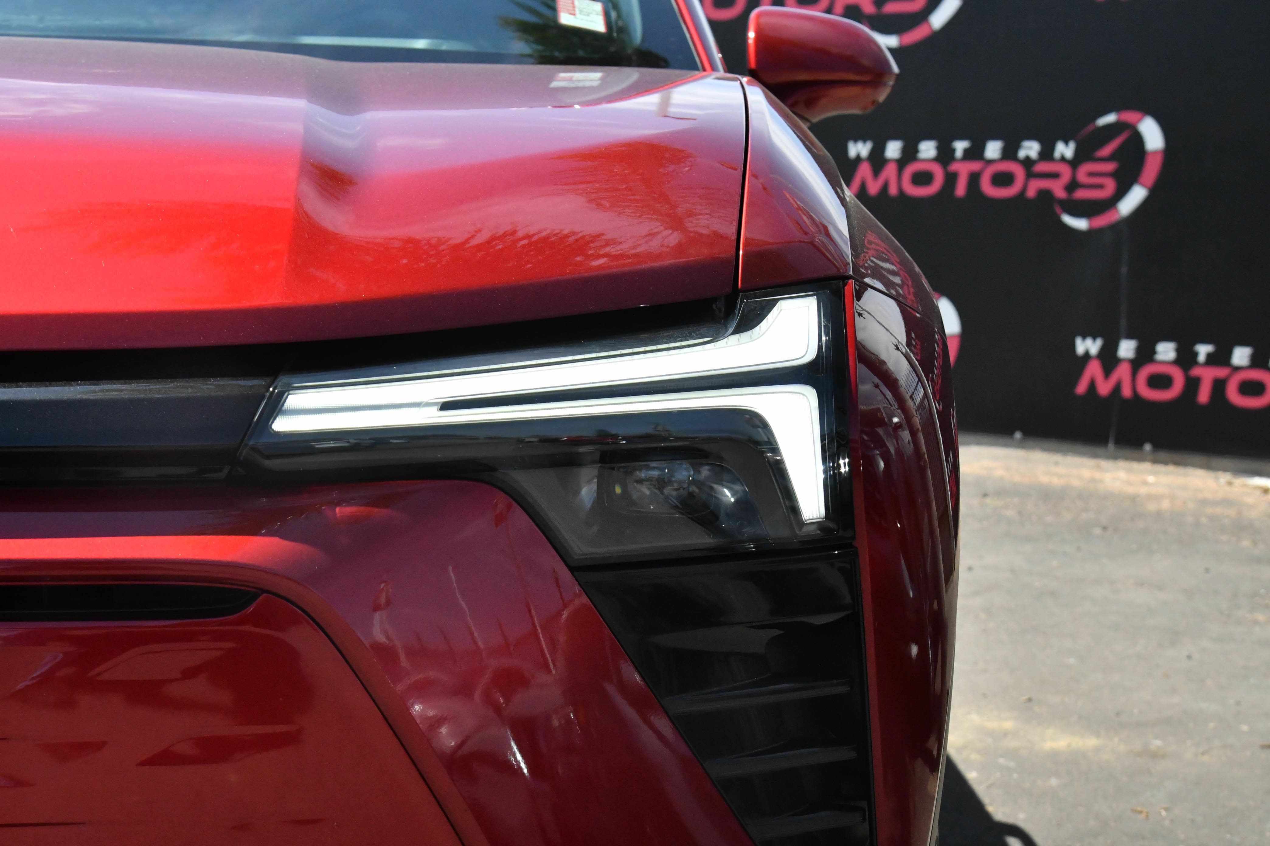 Used 2024 Chevrolet Blazer EV LT AWD/4WD image 11