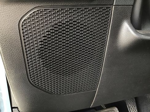 Used 2025 Jeep Gladiator Sport AWD/4WD image 23