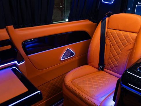 Used 2023 Mercedes-Benz Metris Passenger image 37