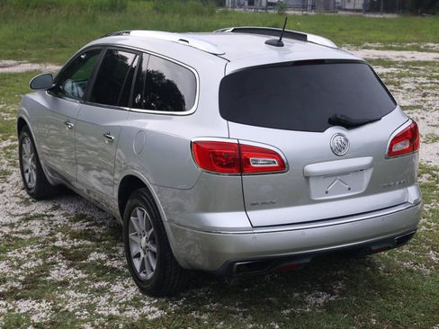 Used 2016 Buick Enclave Convenience FWD image 5