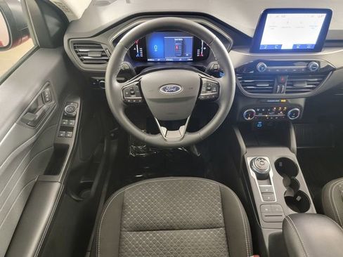 Certified 2023 Ford Escape Active AWD/4WD image 25