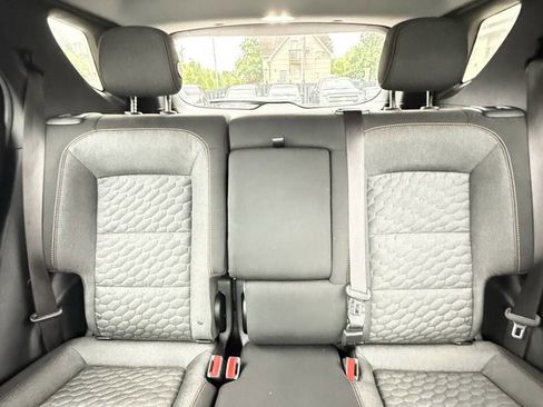 Used 2018 Chevrolet Equinox LT image 25