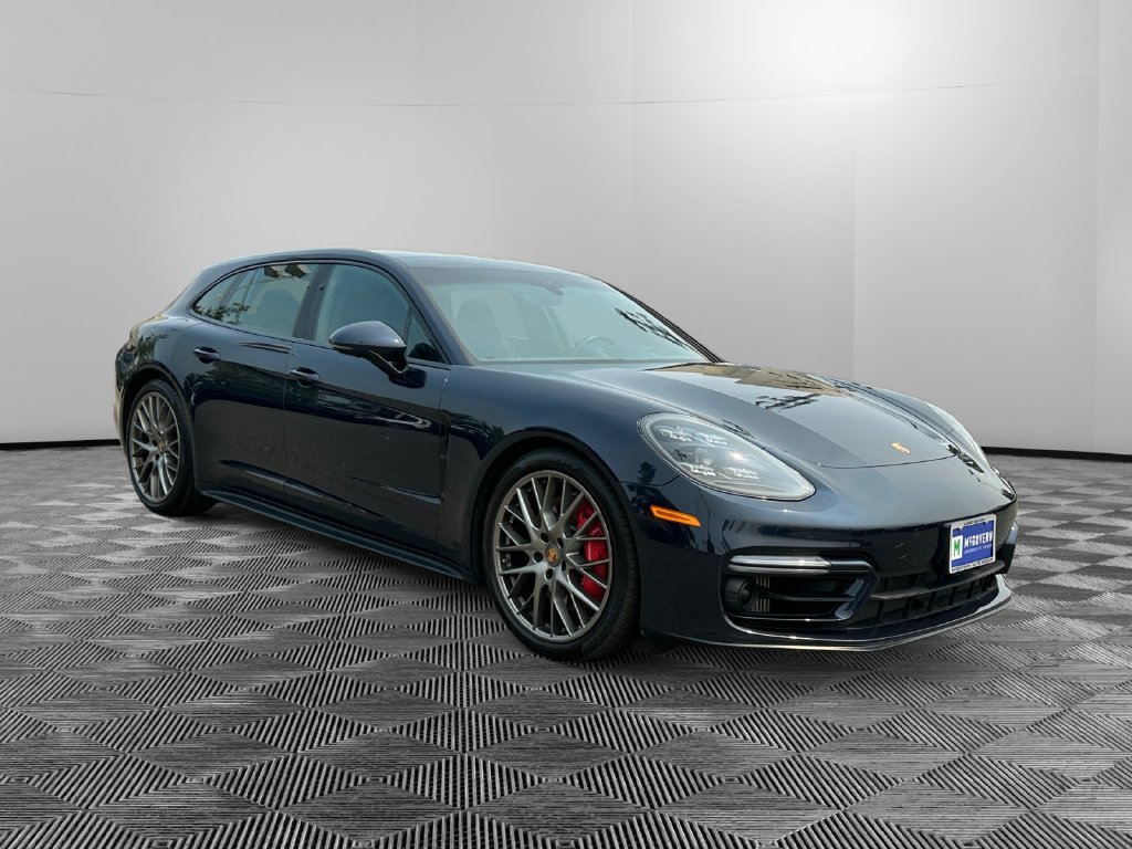 Used 2023 Porsche Panamera GTS AWD/4WD image 8